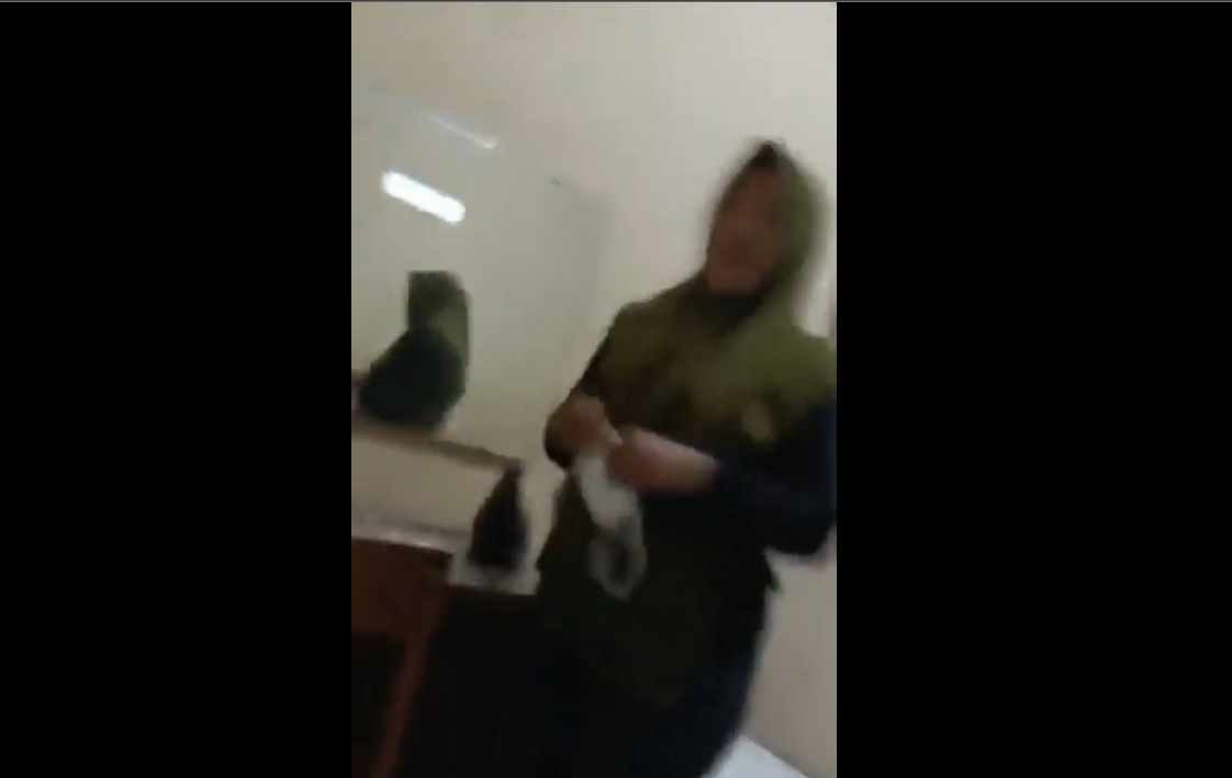 Hijab Viral Yang Ketahuan Selingkuh Dengan Teman Sendiri Disebuah Hotel